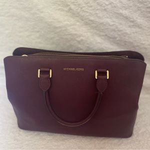 Beautiful REAL Michael Kors Purse